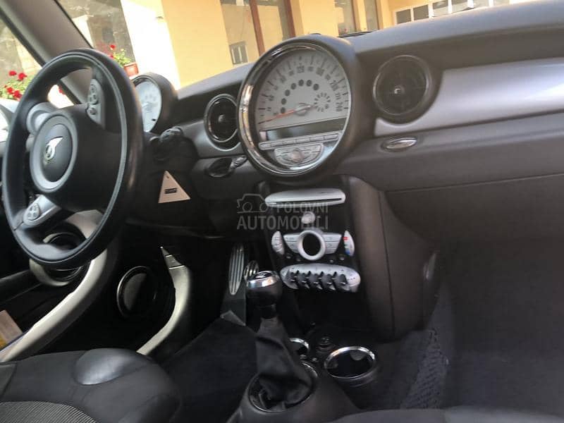 MINI Clubman 1.6