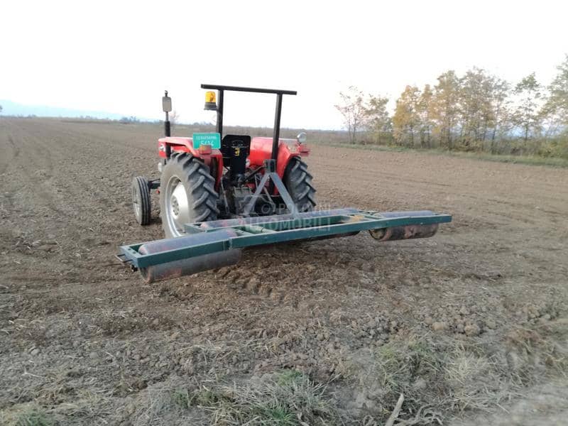 Massey Ferguson 135