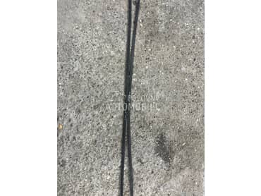 Lajsna krova leva i desna za Nissan Juke od 2010. do 2015. god.