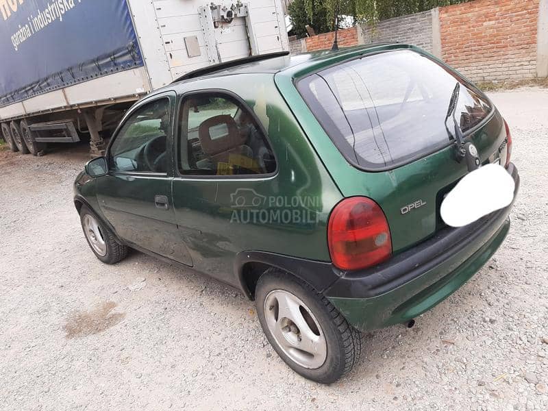 Opel Corsa B 