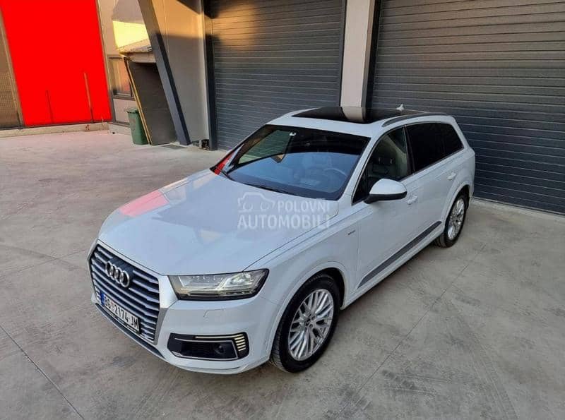 Audi Q7 3.0 TDI E TRON