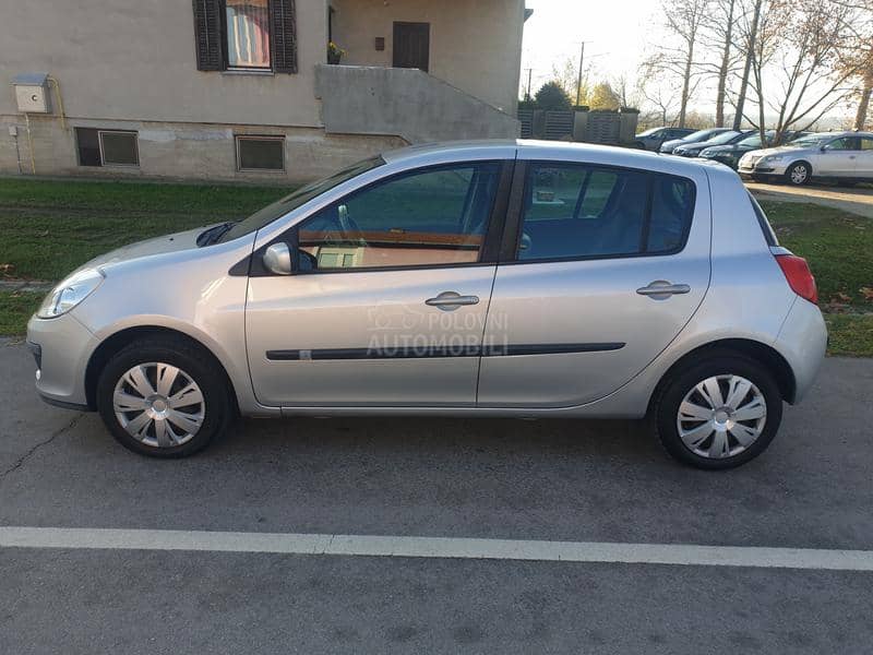 Renault Clio 1,2 inicijale