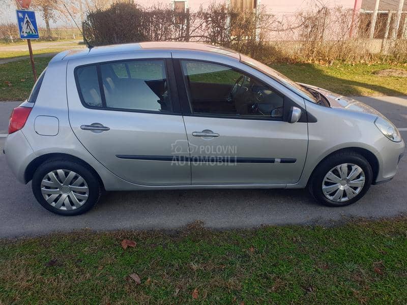 Renault Clio 1,2 inicijale