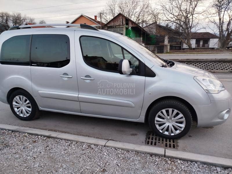 Citroen Berlingo 1.6i  u.v.o.z  C H