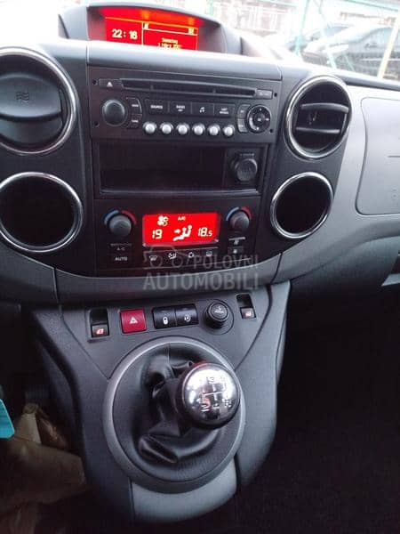 Citroen Berlingo 1.6i  u.v.o.z  C H