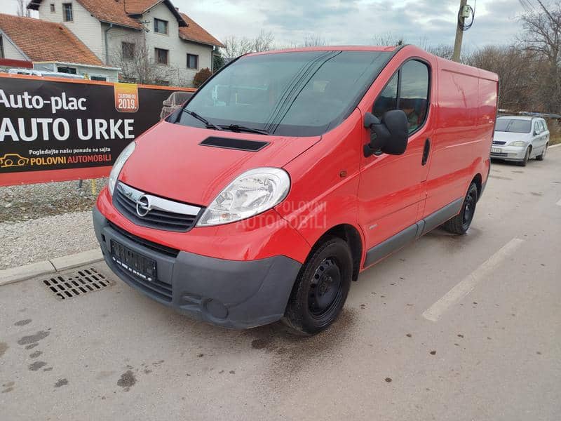 Opel Vivaro 2.0d  u.v.o.z  C H