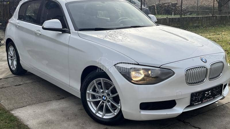 BMW 116 1.6d 85K PERLA