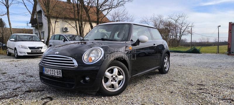 MINI Cooper 1.6 d