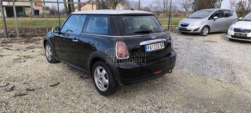 MINI Cooper 1.6 d