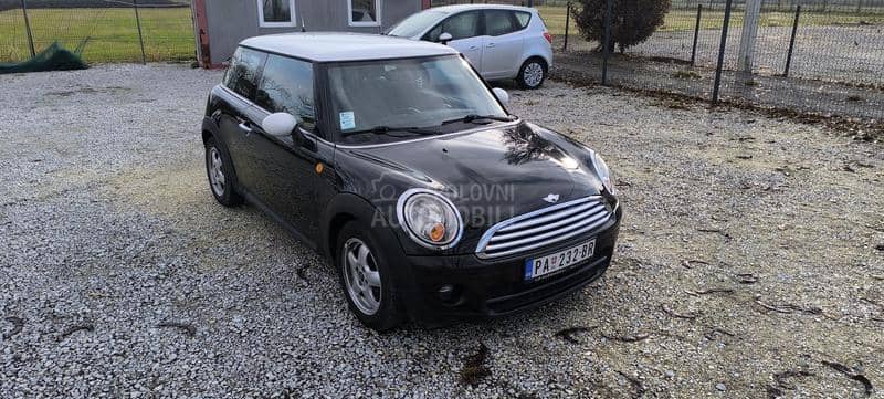 MINI Cooper 1.6 d