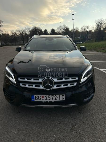 Mercedes Benz GLA 180 AMG