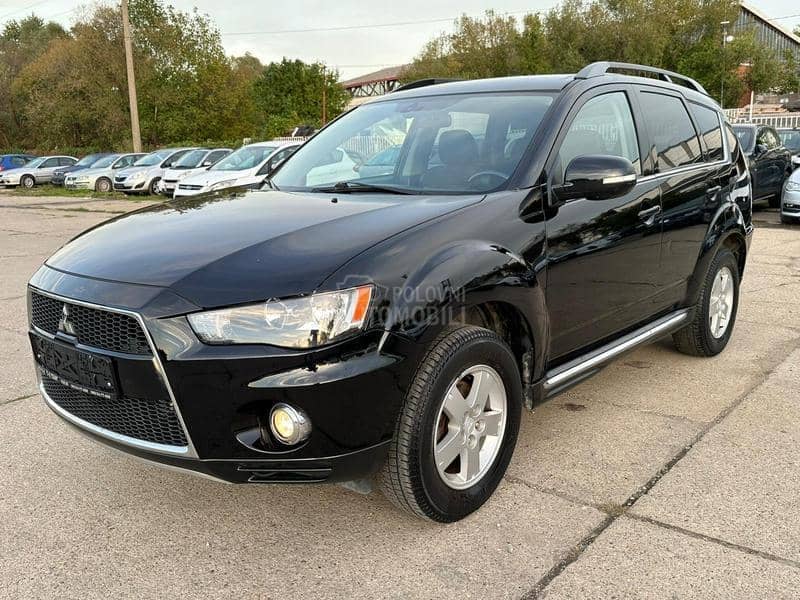 Mitsubishi Outlander 2.2DID INTENSE 4WD