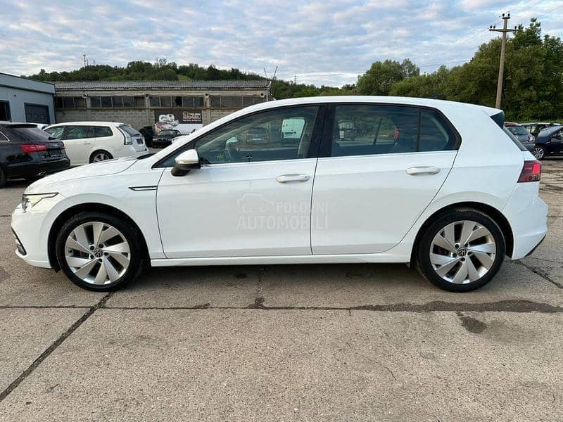 Volkswagen Golf 8 1.5eTSI HYBRID DSG