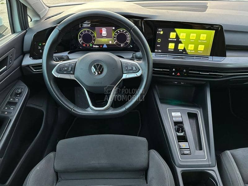 Volkswagen Golf 8 1.5eTSI HYBRID DSG