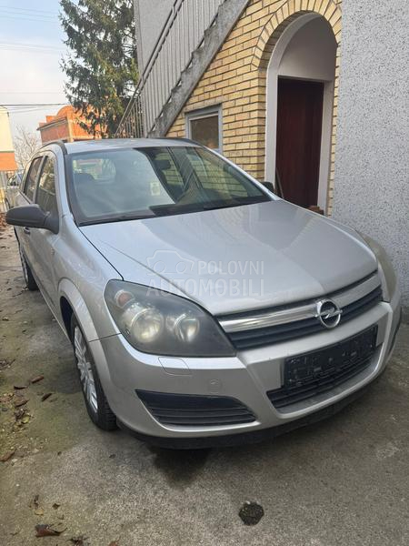 Opel Astra H 