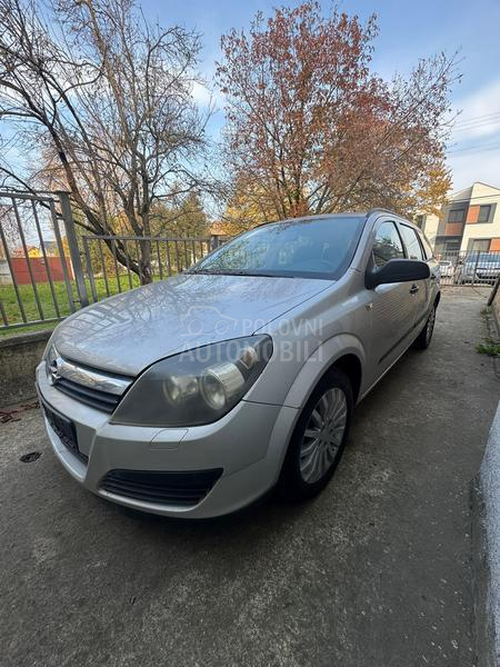 Opel Astra H 