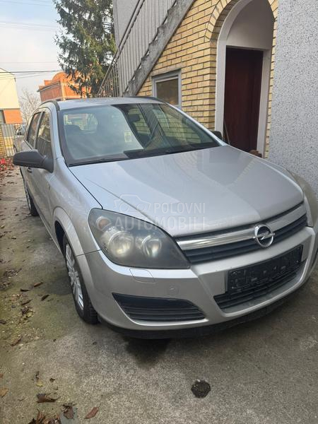 Opel Astra H 