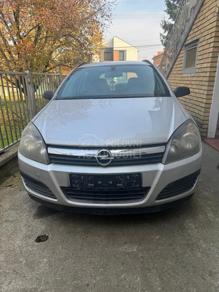 Opel Astra H 