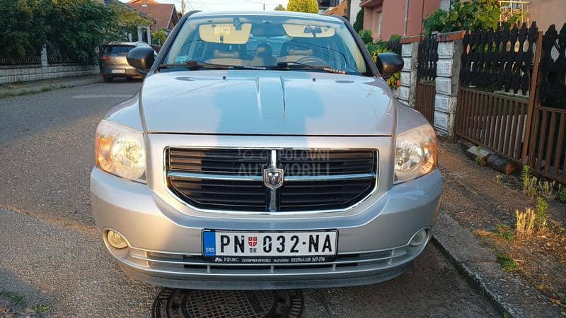 Dodge Caliber 1.8 SXT