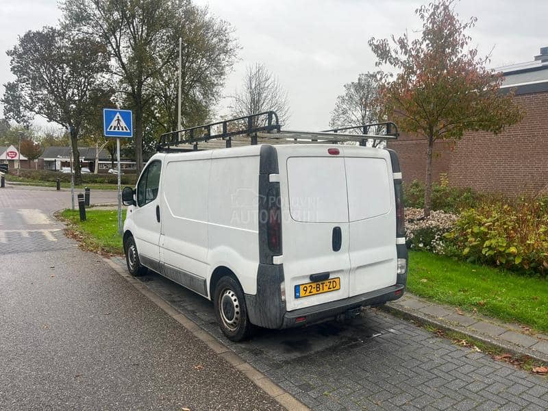 Renault Trafic 1.9dci klima galerija