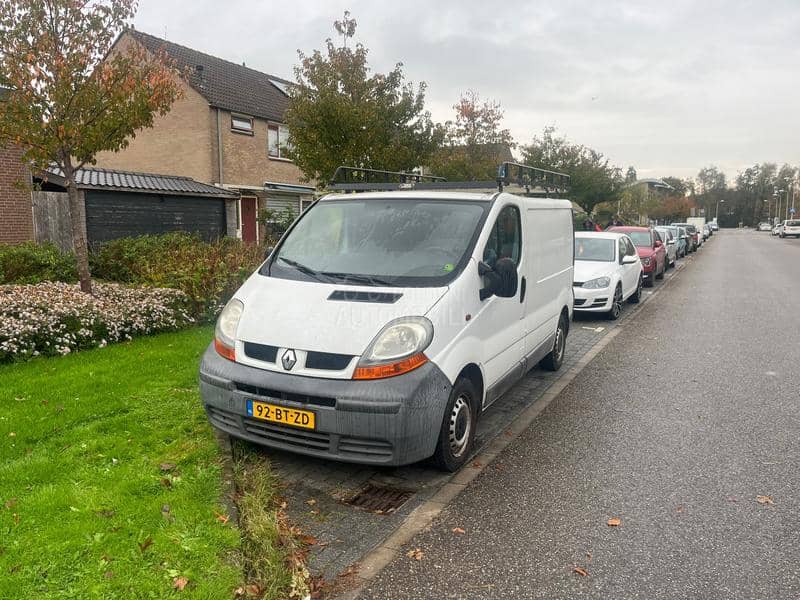 Renault Trafic 1.9dci klima galerija