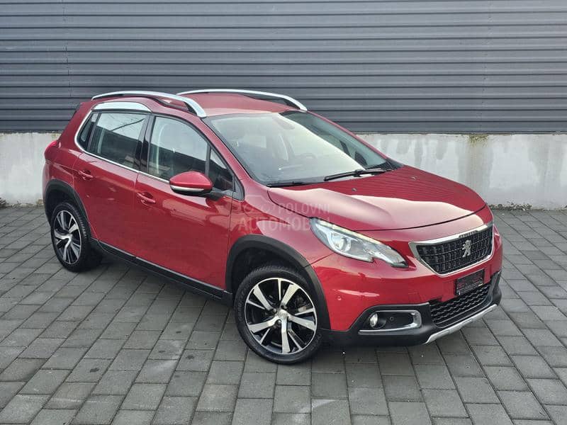 Peugeot 2008 1.2 ALLURE