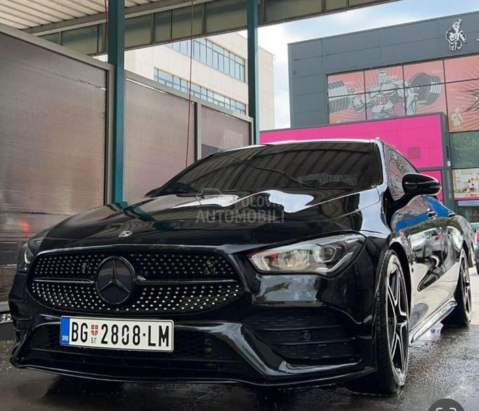 Mercedes Benz CLA 180 AMG