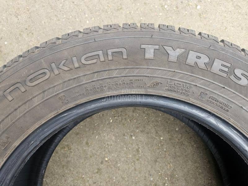 Nokian 225/65 R17 Zimska