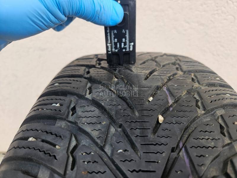 Nokian 225/65 R17 Zimska