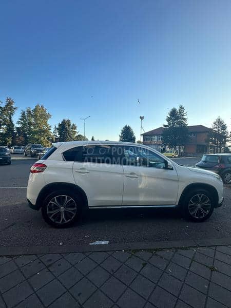 Peugeot 4008 1.6 hdi 4x4