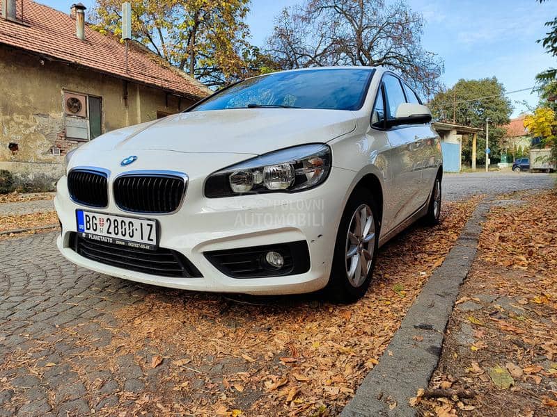 BMW 216 