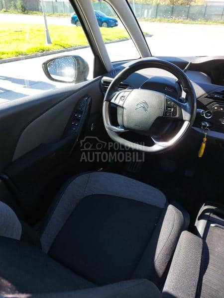 Citroen C4 SpaceTourer 1.6 blue-HDI