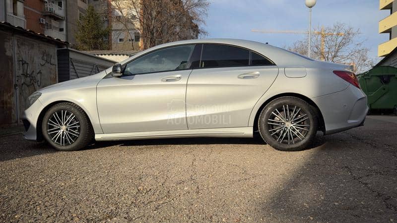 Mercedes Benz CLA 200 1.6