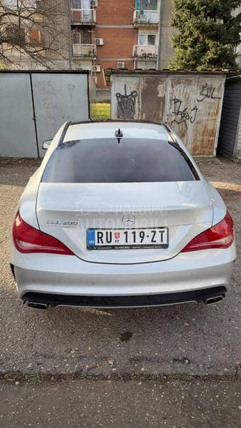 Mercedes Benz CLA 200 1.6