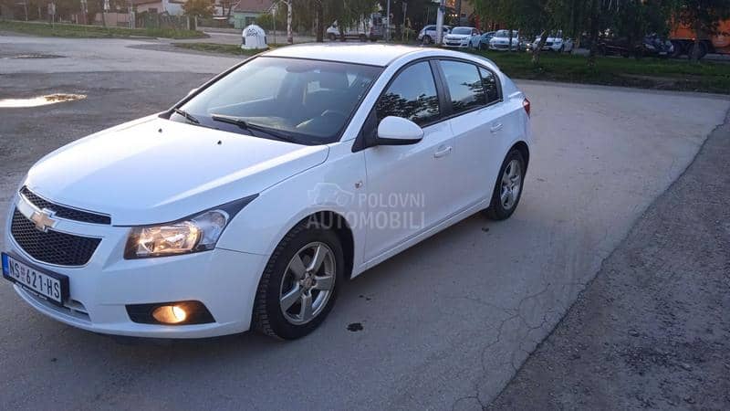 Chevrolet Cruze 