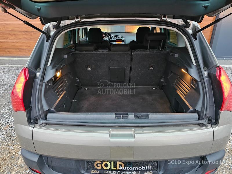 Peugeot 3008 1.6 HDi PREMIUM GOLD