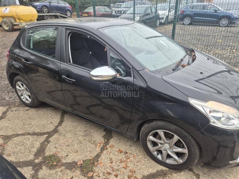 Peugeot 208 1.4hdi