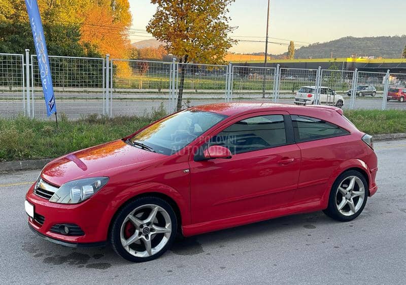 Opel Astra H GTC