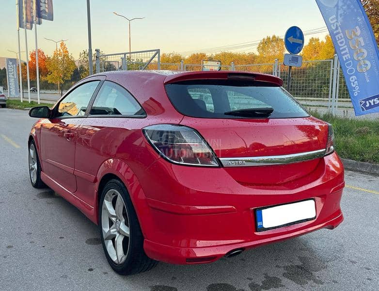 Opel Astra H GTC