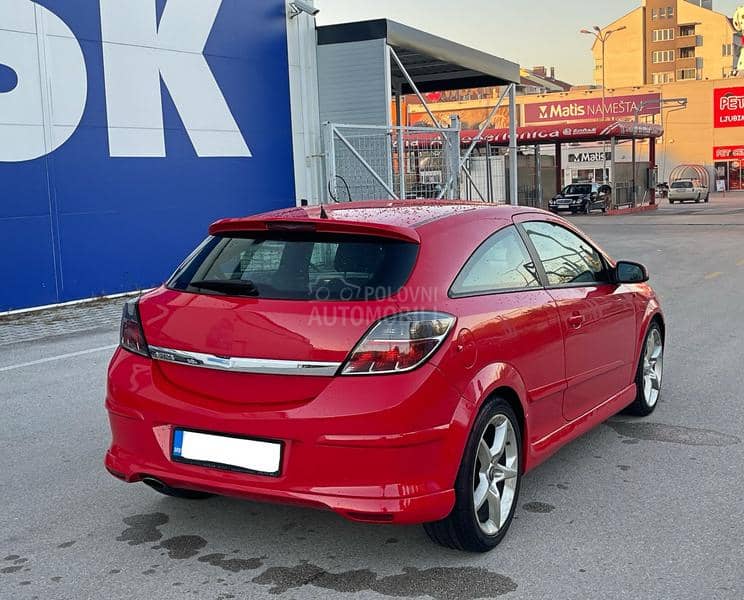 Opel Astra H GTC