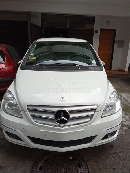 Mercedes Benz B 200 CDI