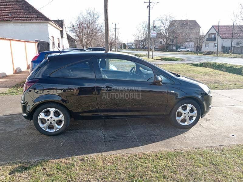 Opel Corsa D 1.4