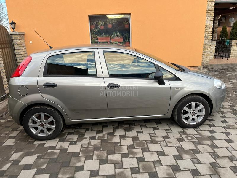 Fiat Grande Punto 1.4 8v