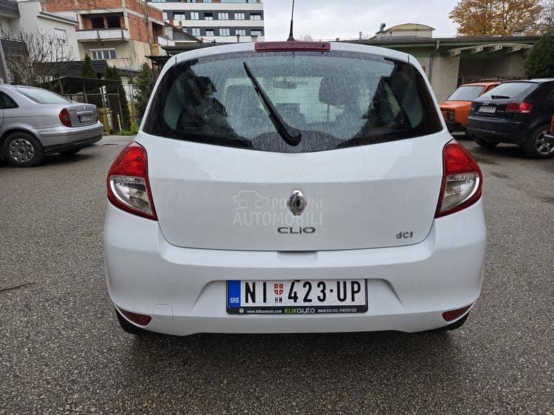 Renault Clio VREDI POGLEDATI