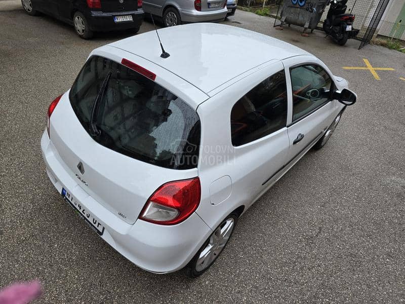 Renault Clio VREDI POGLEDATI