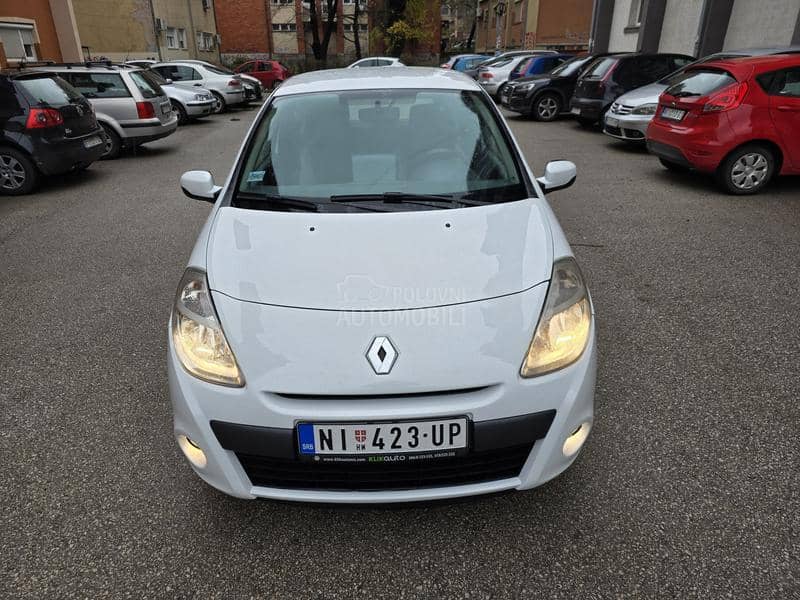 Renault Clio VREDI POGLEDATI