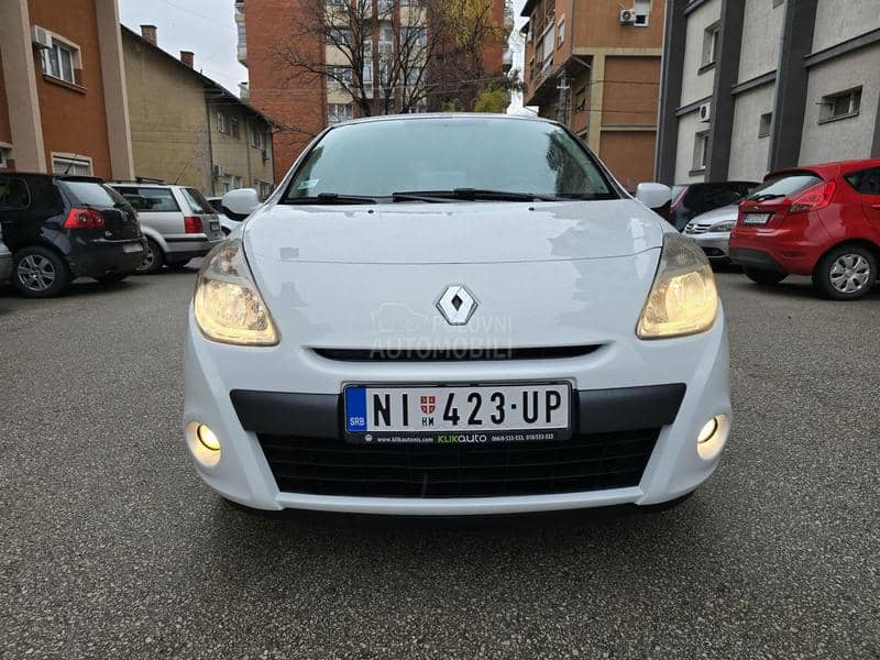 Renault Clio VREDI POGLEDATI