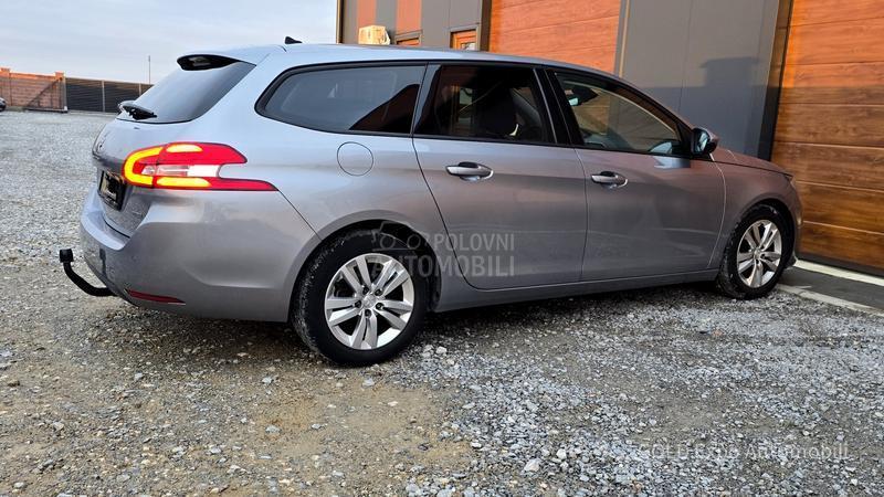 Peugeot 308 1.2 B.E.N.Z ALLURE