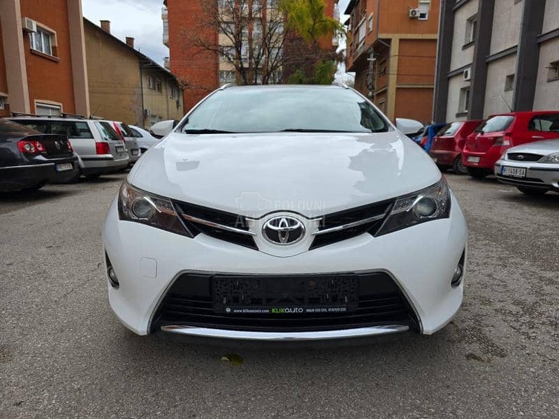 Toyota Auris 2.0 D 4 D