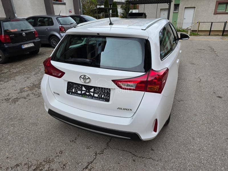 Toyota Auris 2.0 D 4 D